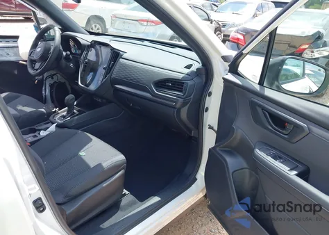 2025 Subaru Forester Premium z USA, uszkodzony, nr VIN JF2SLDDC9SH560990